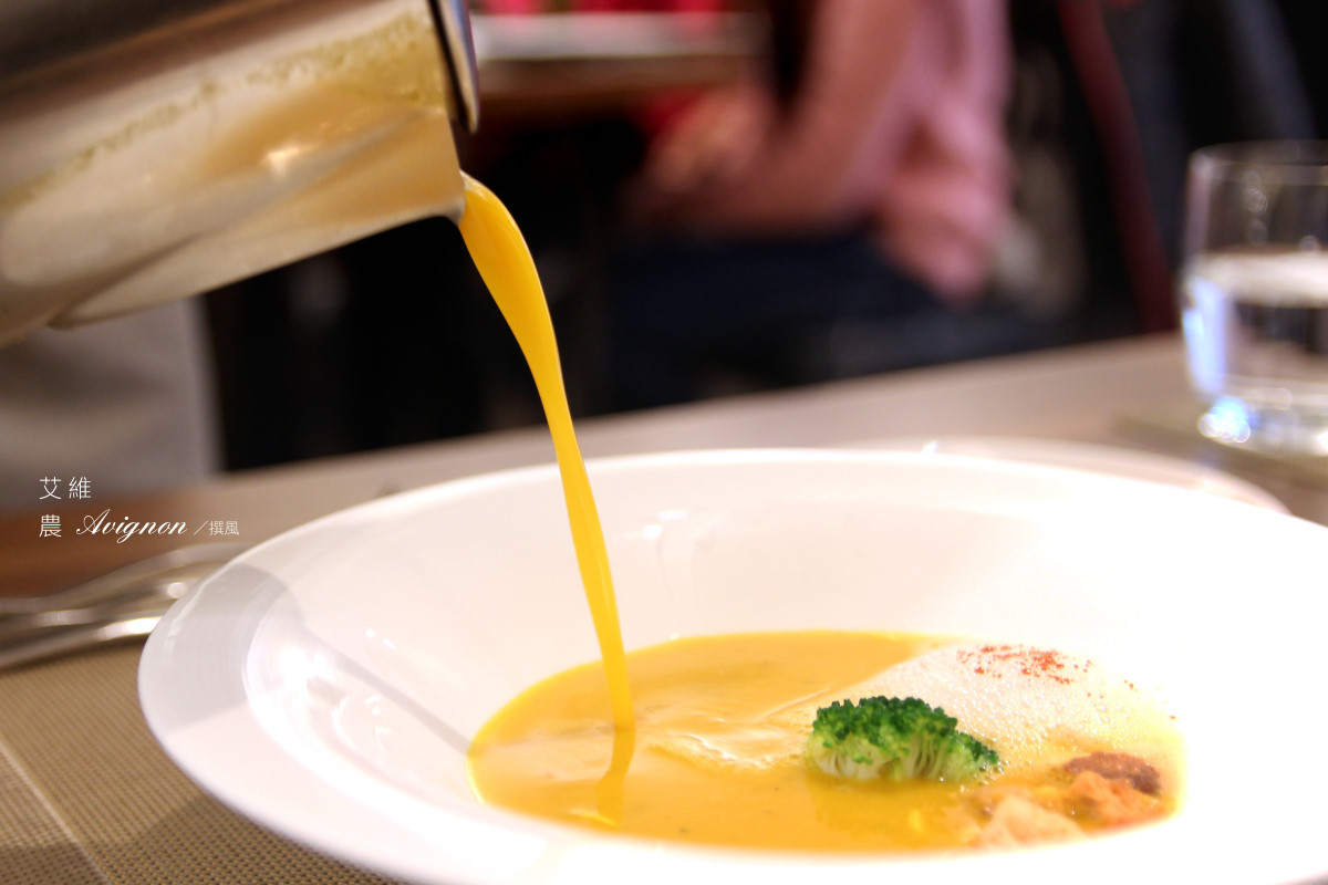 人文關懷與在地小農取材!艾維農歐風素食.精緻法式蔬食與嚴格把關的穆斯林友善餐廳